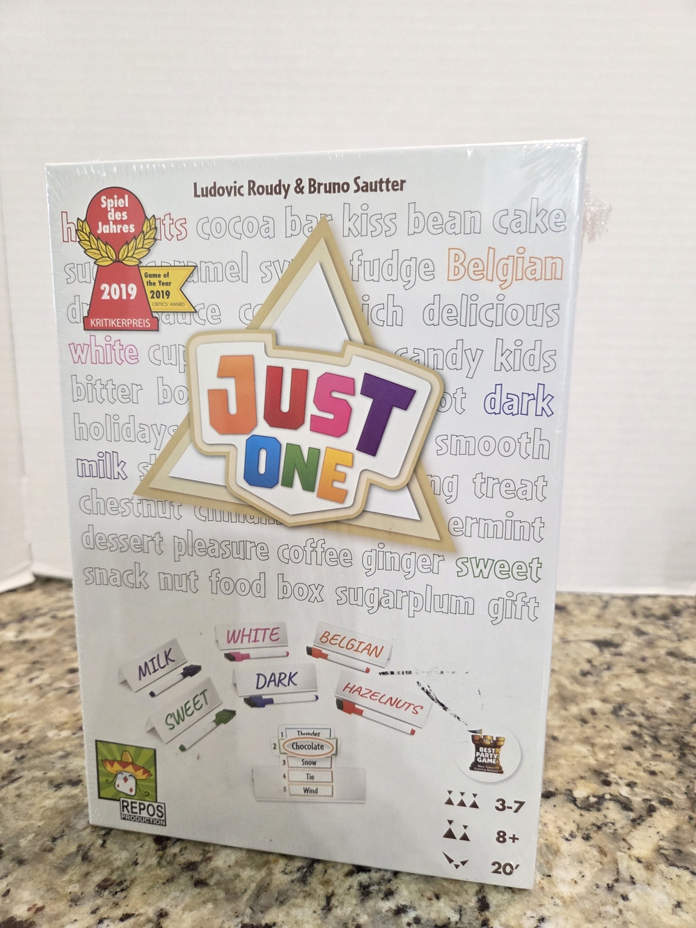 Repos Production Just One Cooperative Party Word Game 3-7 Players Ages 8+ NEW
